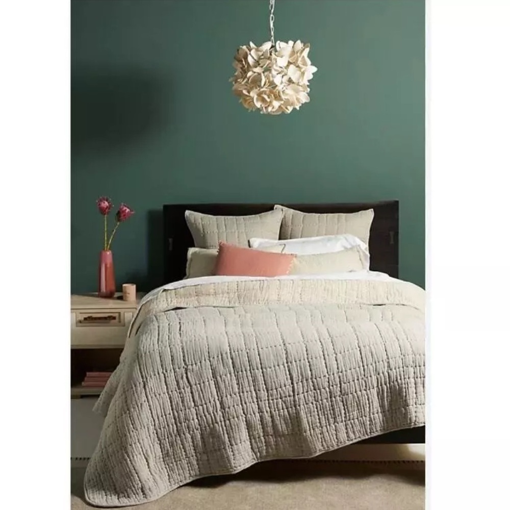 Anthropologie Reversible Airy Gauze Quilt Queen NWT
